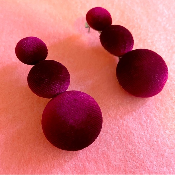 Burgundy Velvet Studded Earrings. - Picture 3 of 5